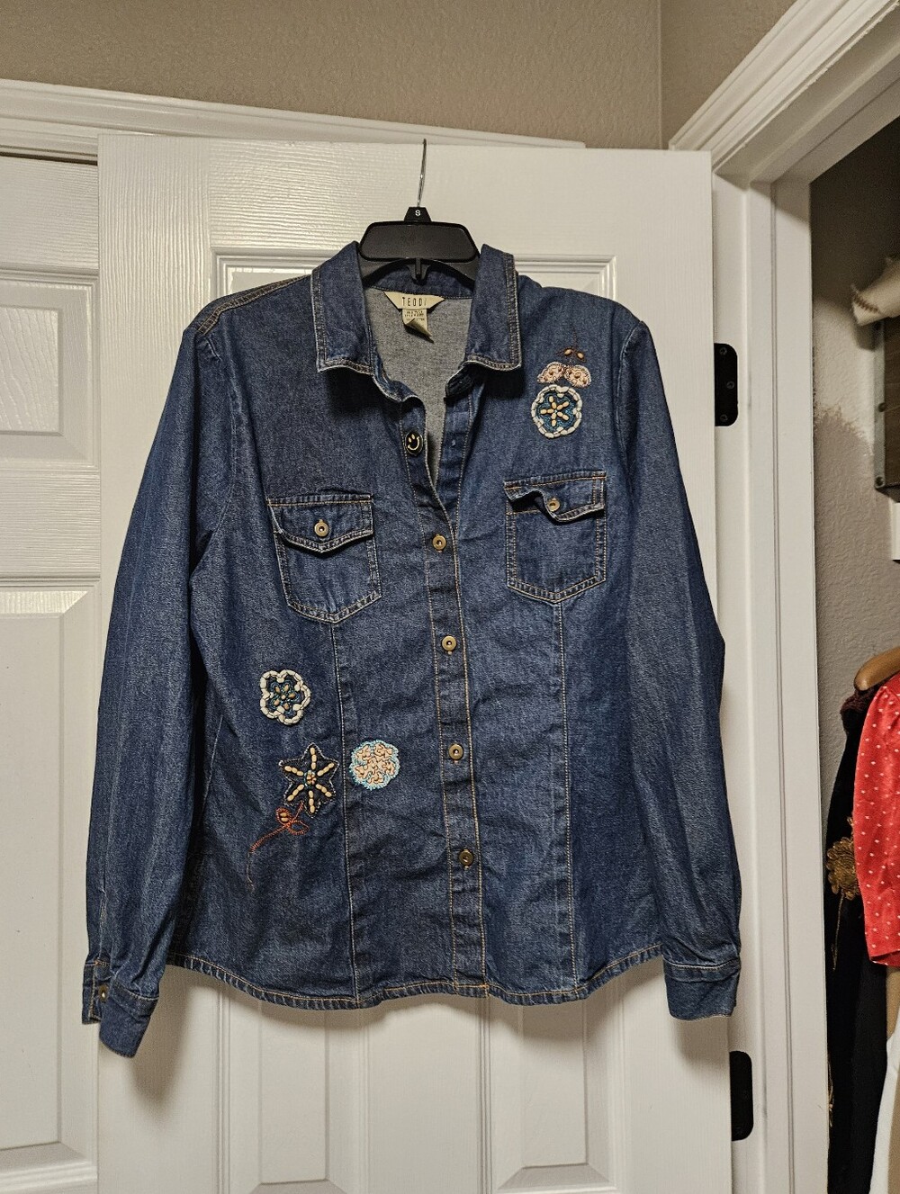 Vintage Teddi Button Down Shirt Embroidered XL